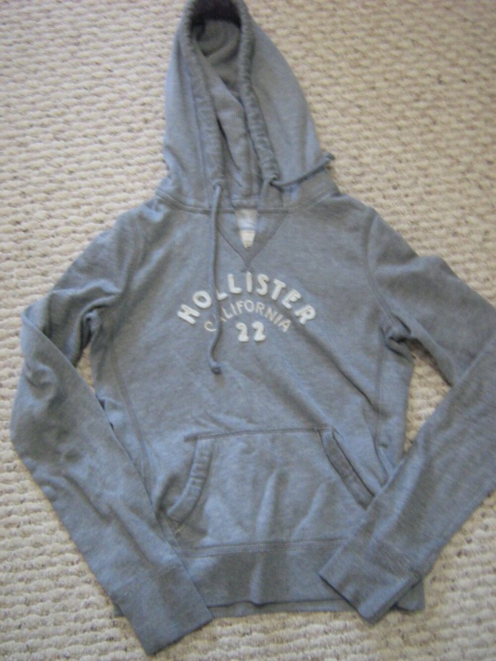 hollister pull over hoodie